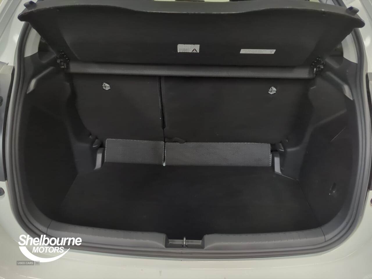 Oct 2020 Toyota Yaris 1.5 Hybrid Design 5dr CVT