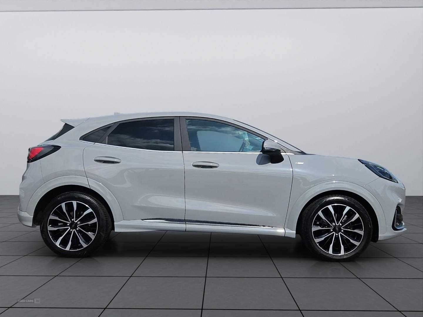 Jan 2024 Ford Puma 1.0 EcoBoost Hybrid mHEV ST-Line Vignale 5dr