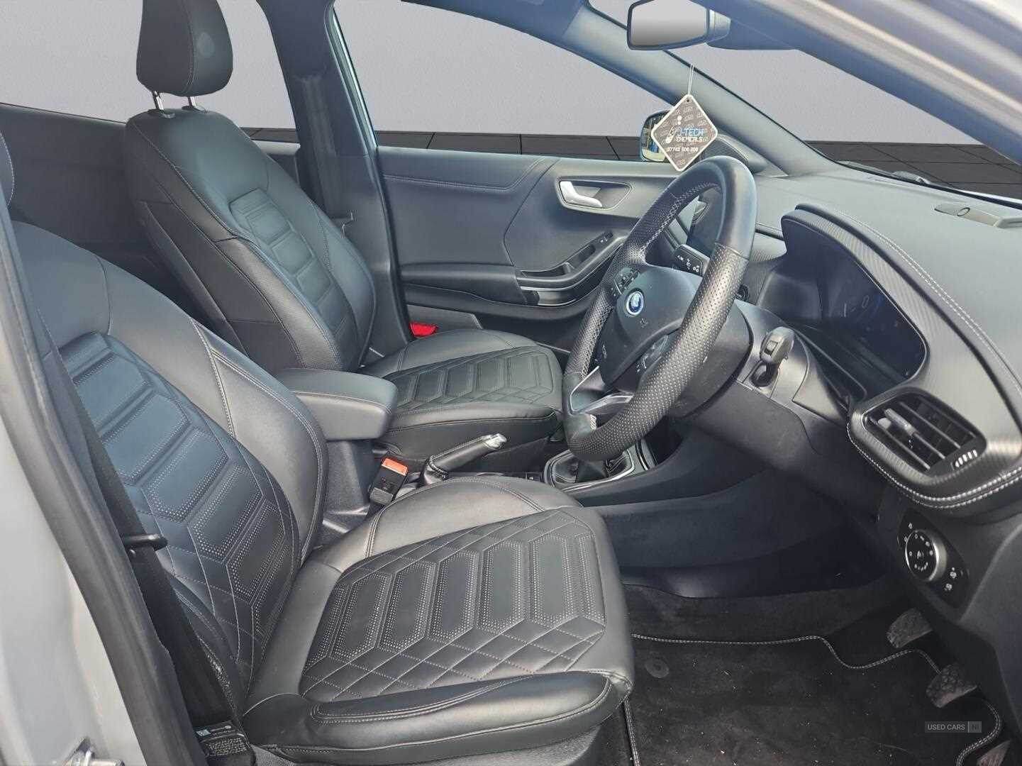 Jan 2024 Ford Puma 1.0 EcoBoost Hybrid mHEV ST-Line Vignale 5dr