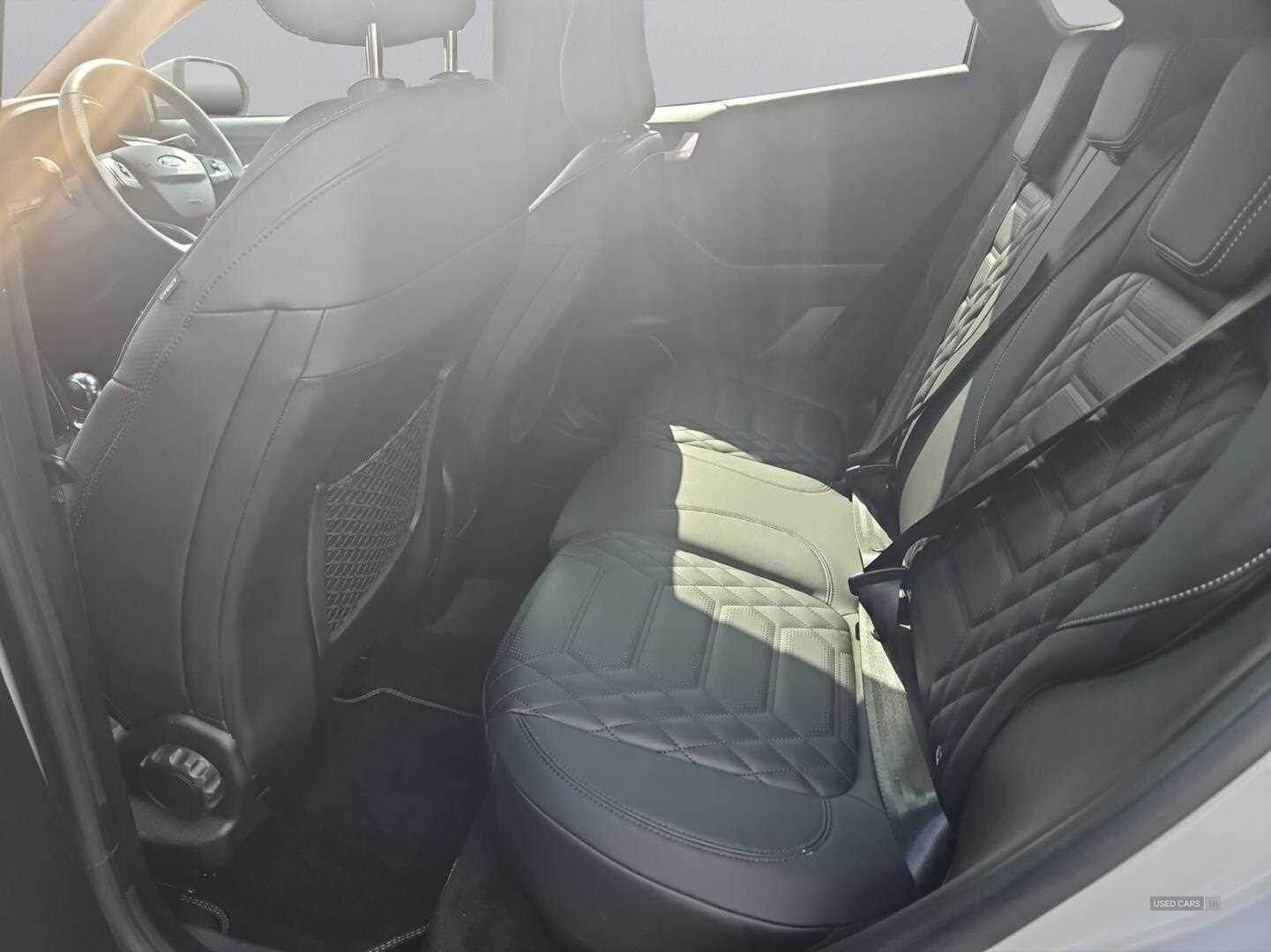 Jan 2024 Ford Puma 1.0 EcoBoost Hybrid mHEV ST-Line Vignale 5dr