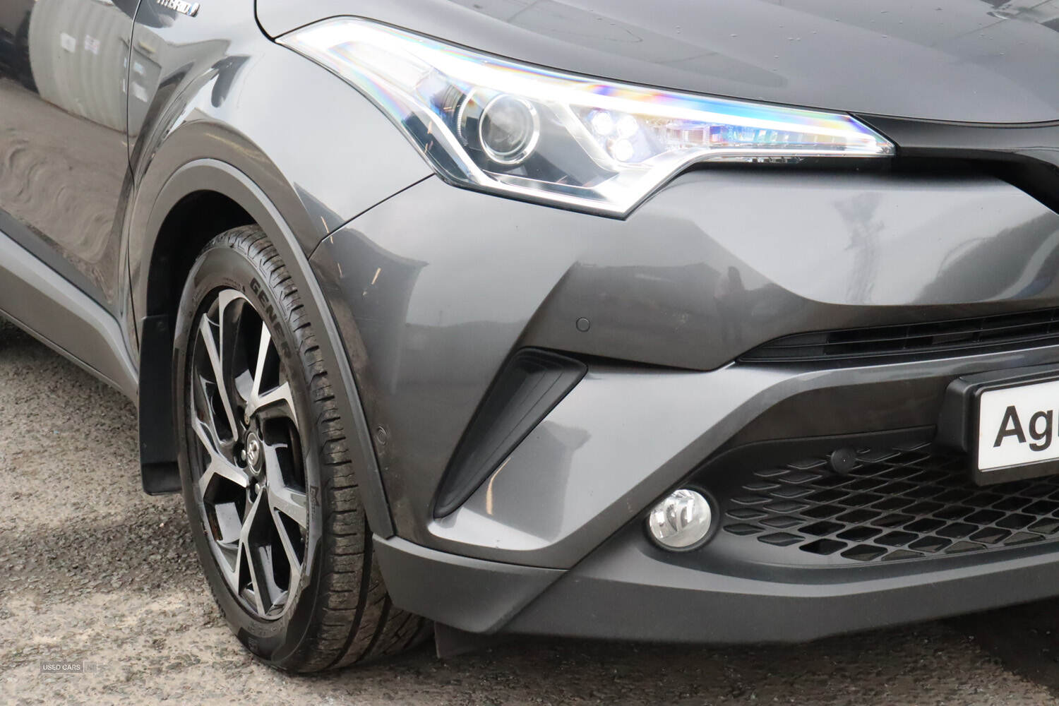 Jan 2019 Toyota C-HR 1.8 Hybrid Design 5dr CVT