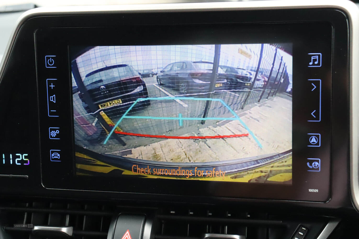 Jan 2019 Toyota C-HR 1.8 Hybrid Design 5dr CVT