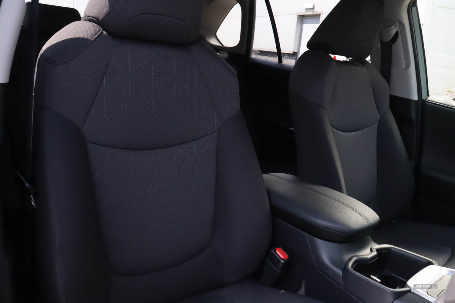 Feb 2022 Toyota RAV4 2.5 VVT-i Hybrid Design 5dr CVT 2WD