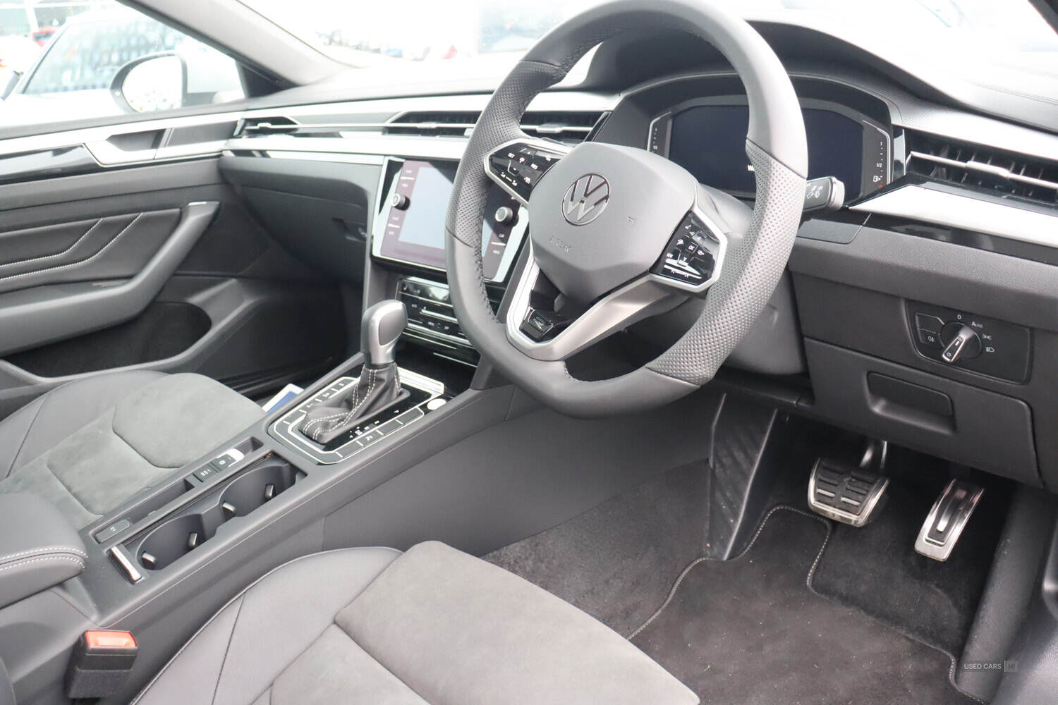 Sep 2024 Volkswagen Arteon 1.4 TSI eHybrid R-Line 5dr DSG