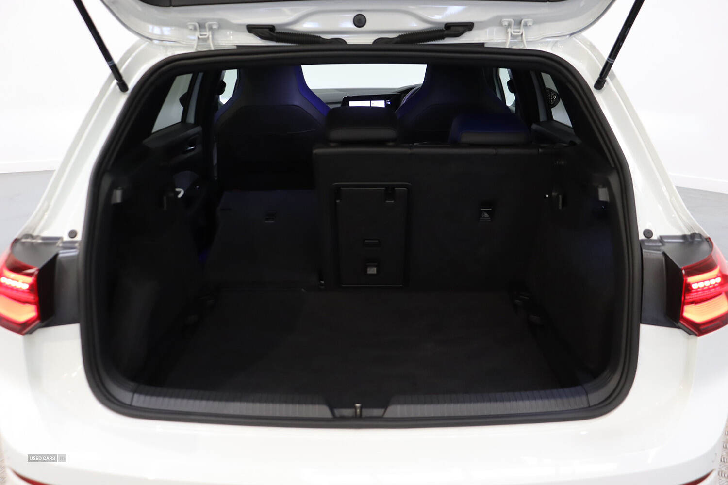 Jun 2023 Volkswagen Golf 2.0 TSI 320 R 4Motion 5dr DSG