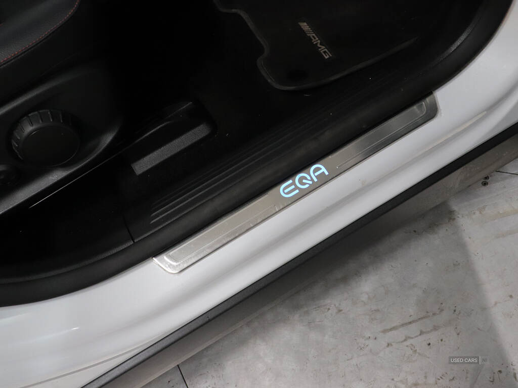 Apr 2022 Mercedes-Benz EQA EQA 300 4Matic 168kW AMG Line 66.5kWh 5dr Auto