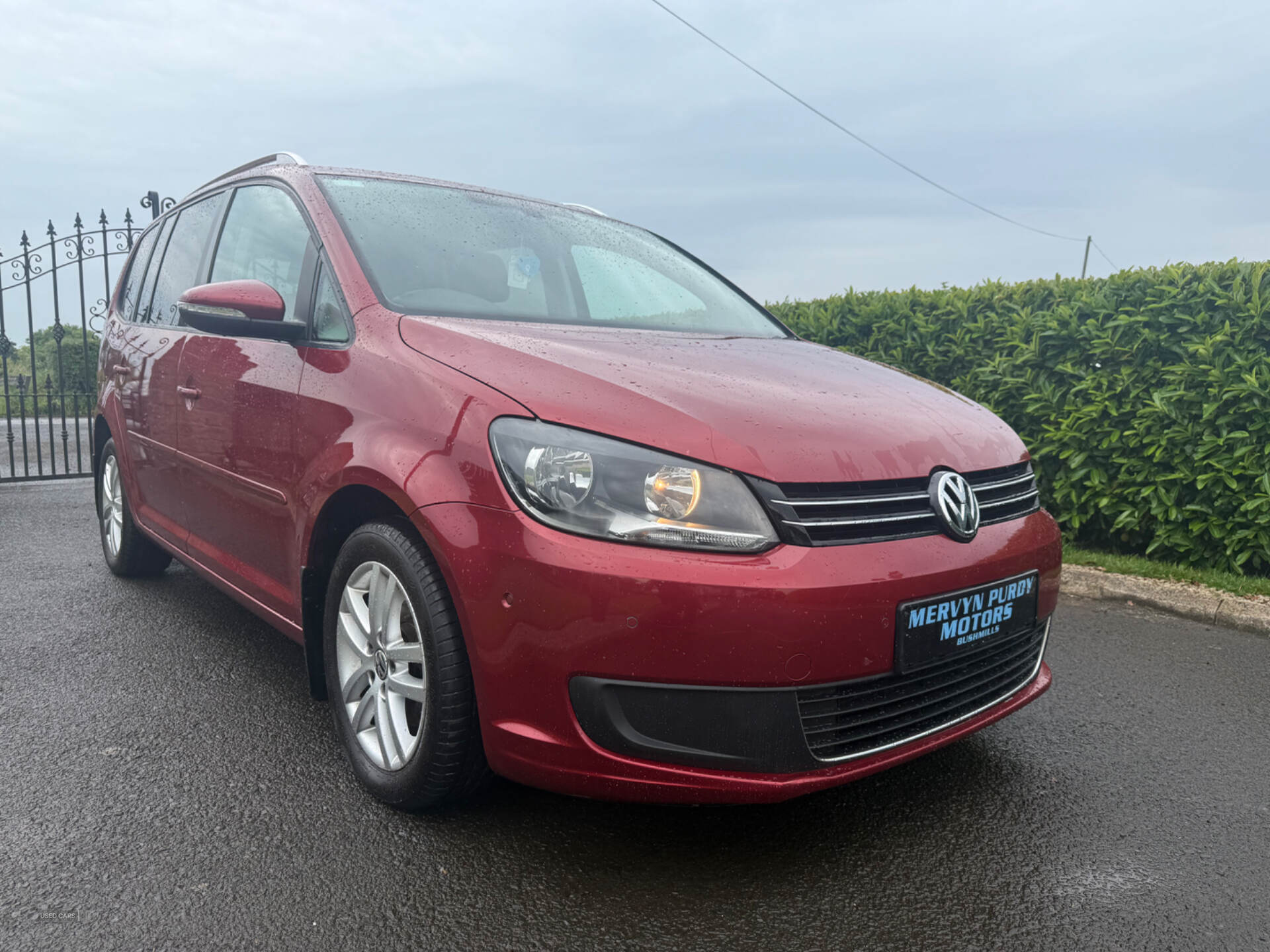 Feb 2012 Volkswagen Touran 1.6 TDI 105 SE 5dr