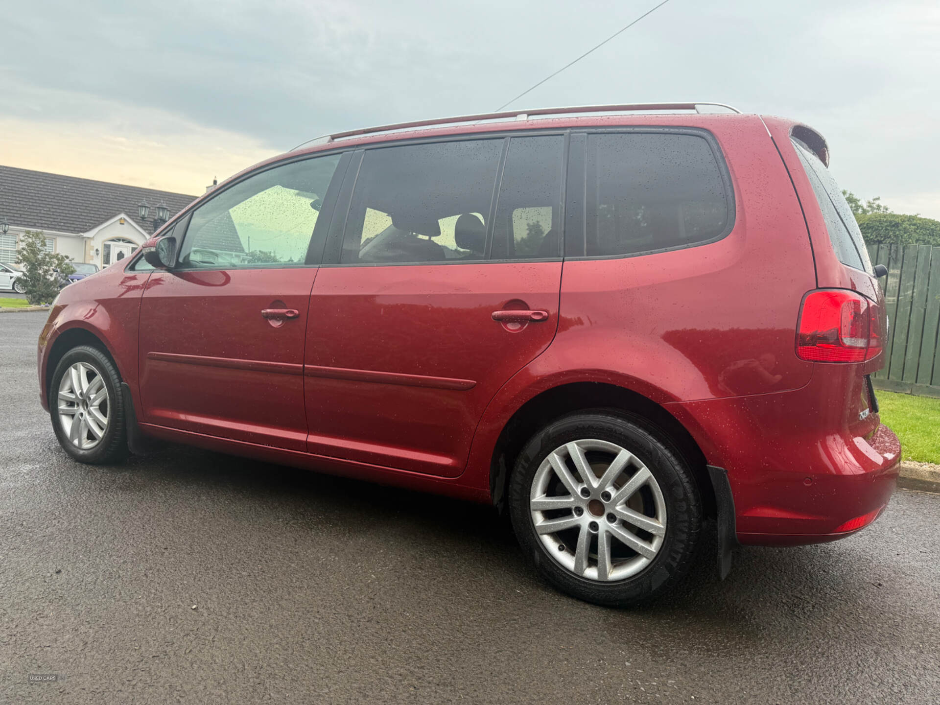Feb 2012 Volkswagen Touran 1.6 TDI 105 SE 5dr