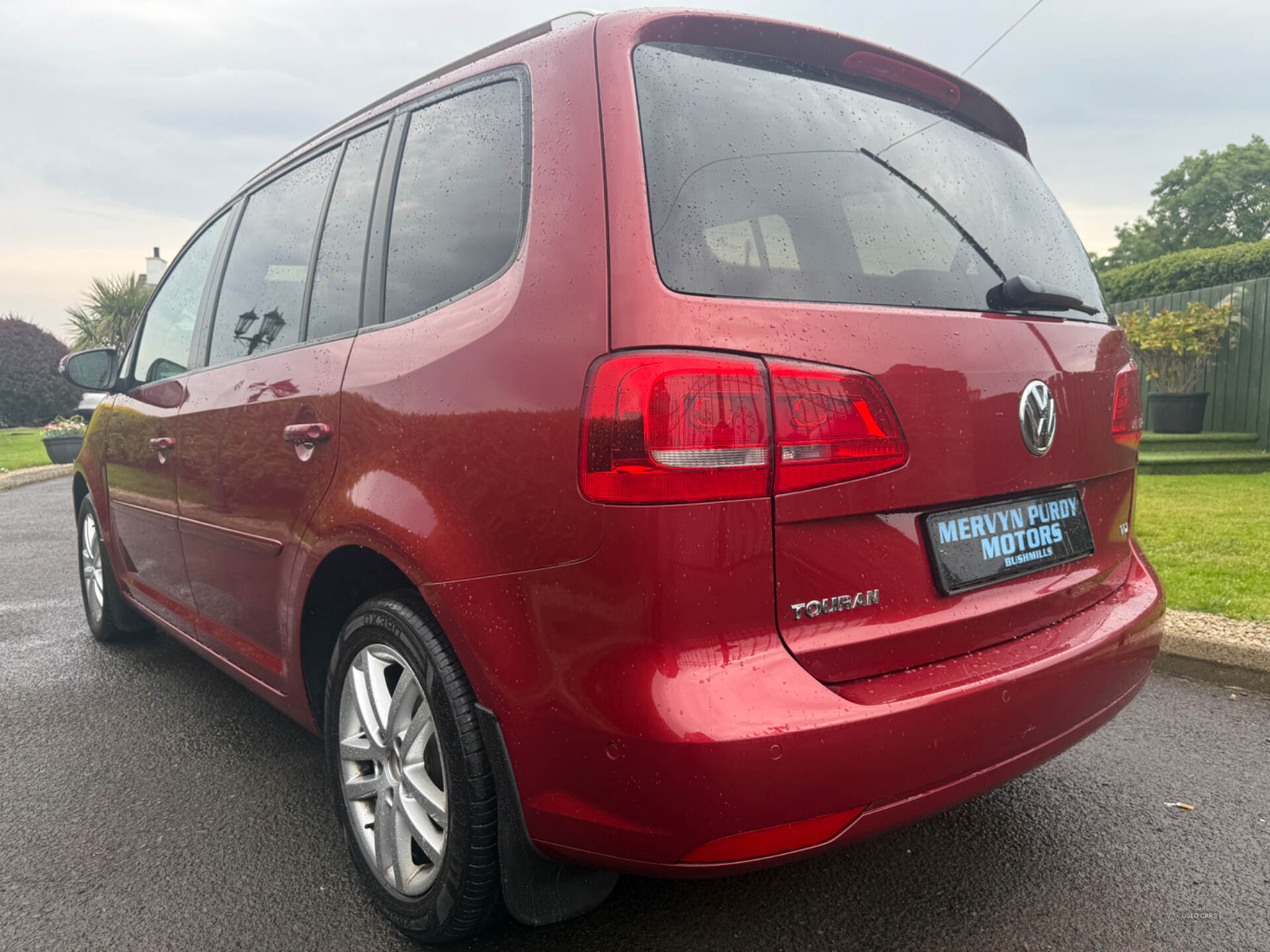 Feb 2012 Volkswagen Touran 1.6 TDI 105 SE 5dr
