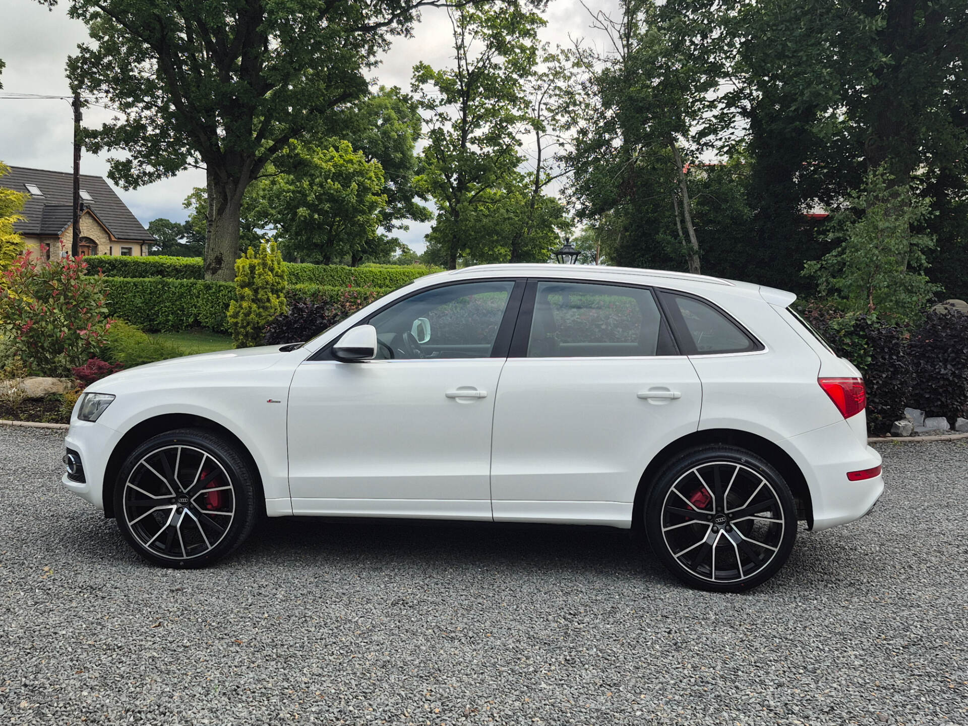 Audi Q5 DIESEL ESTATE in Tyrone