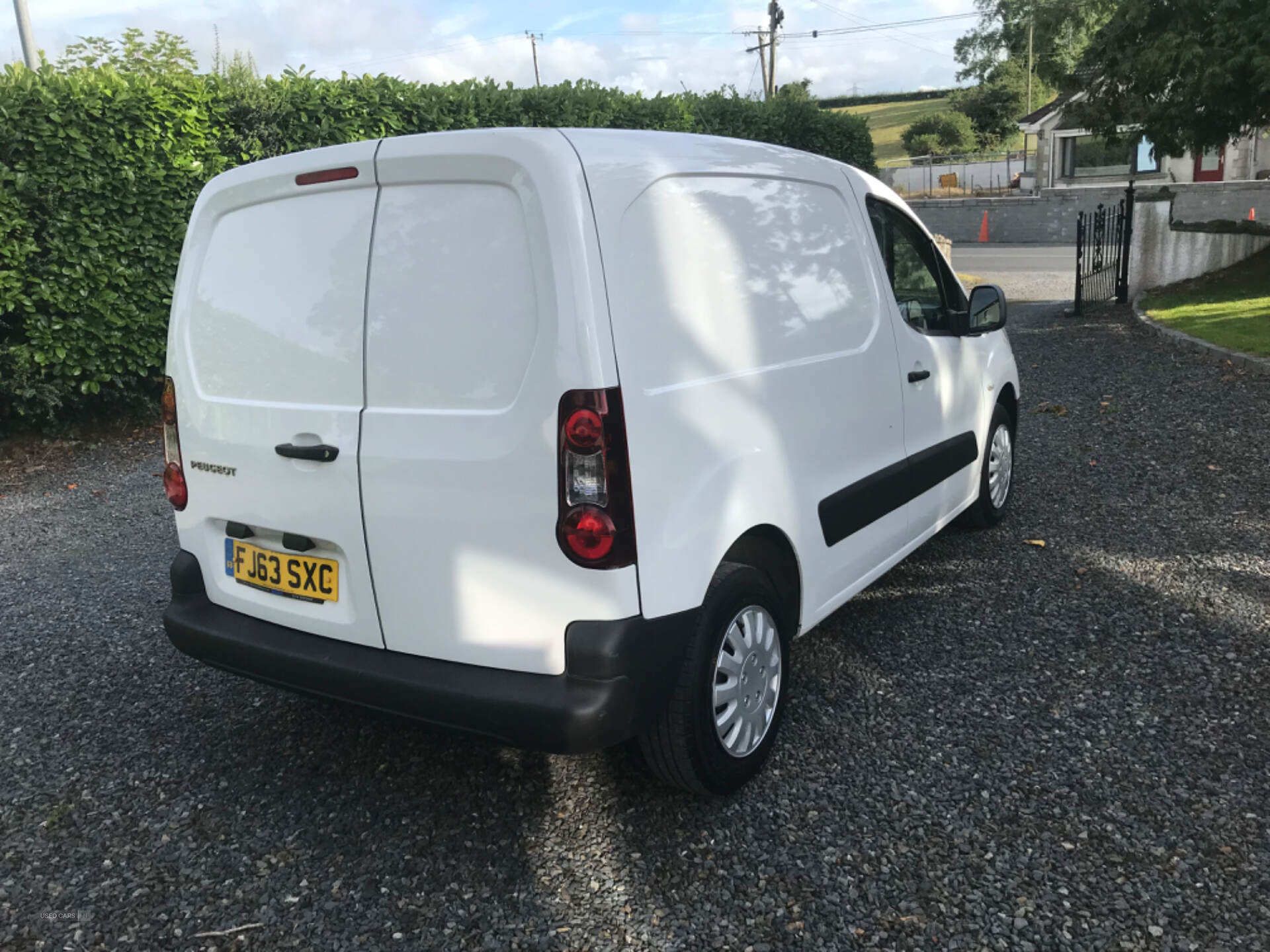 Peugeot Partner L1 DIESEL in Down