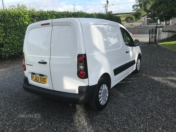 Peugeot Partner L1 DIESEL in Down