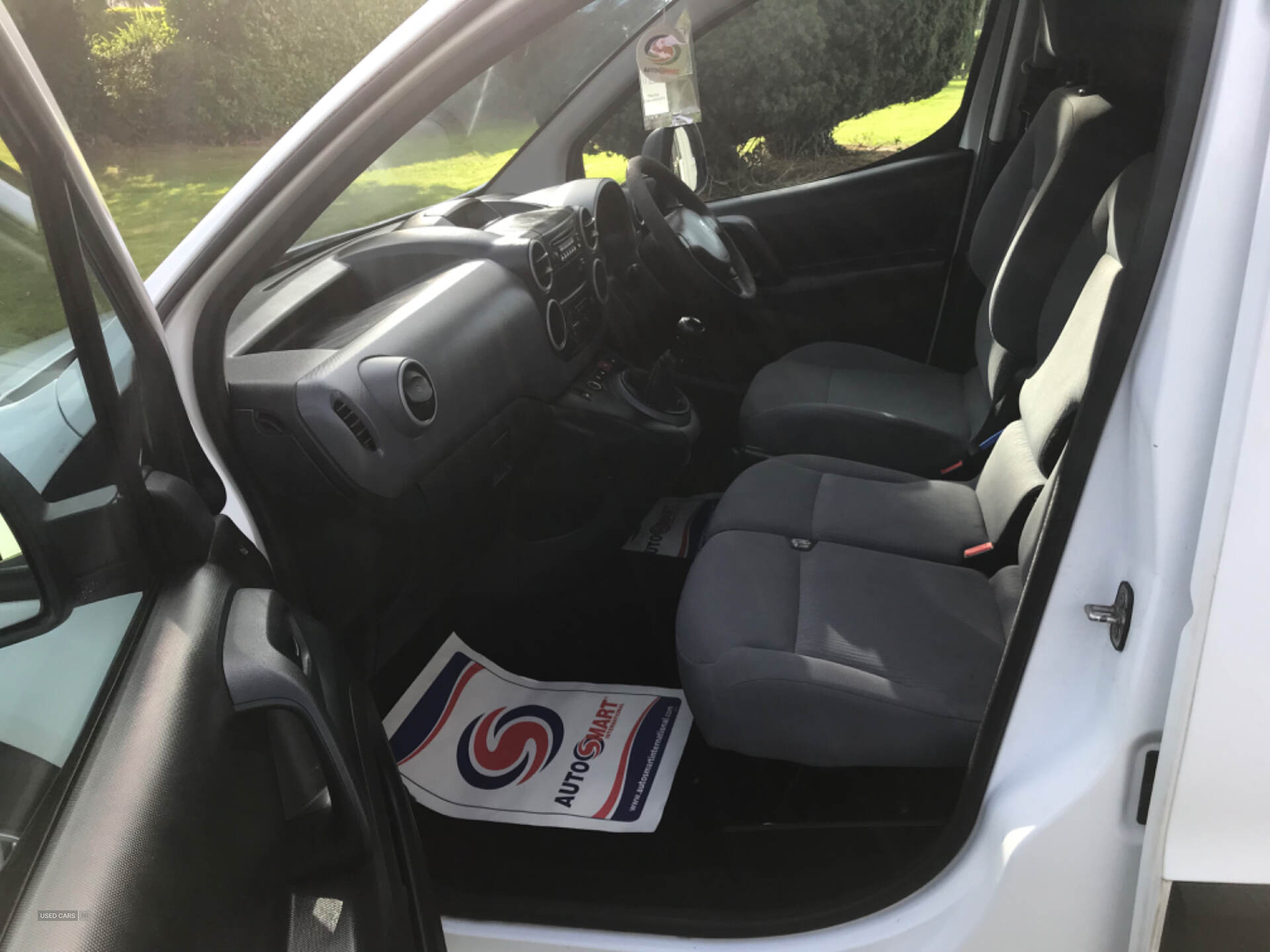 Peugeot Partner L1 DIESEL in Down