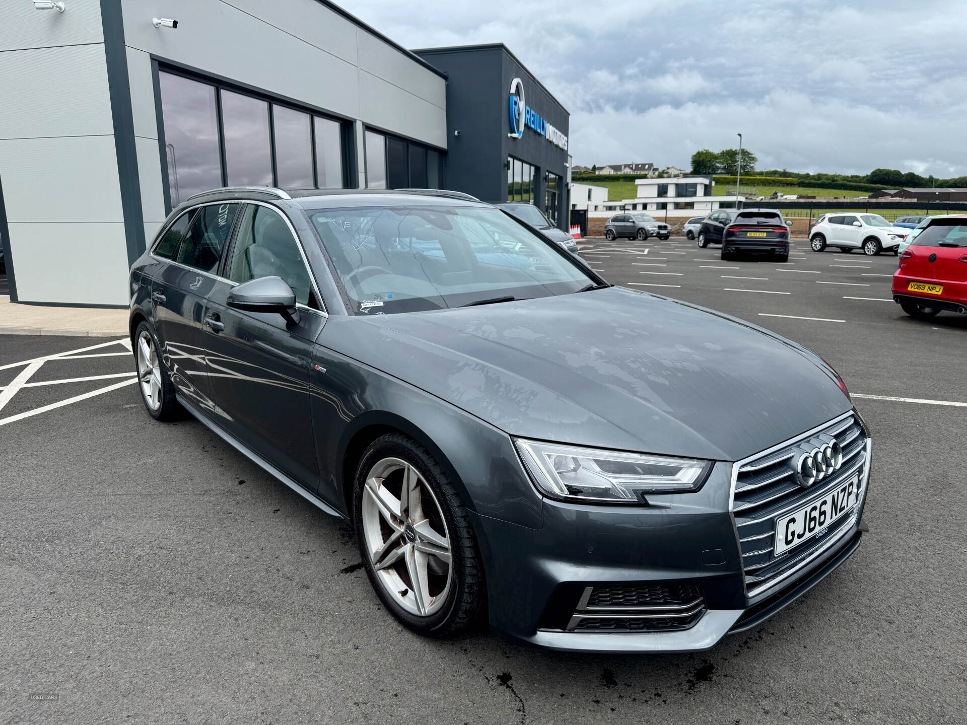 Audi A4 DIESEL AVANT in Derry / Londonderry
