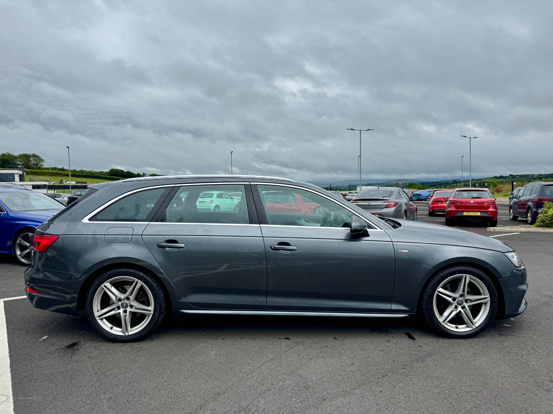 Audi A4 DIESEL AVANT in Derry / Londonderry