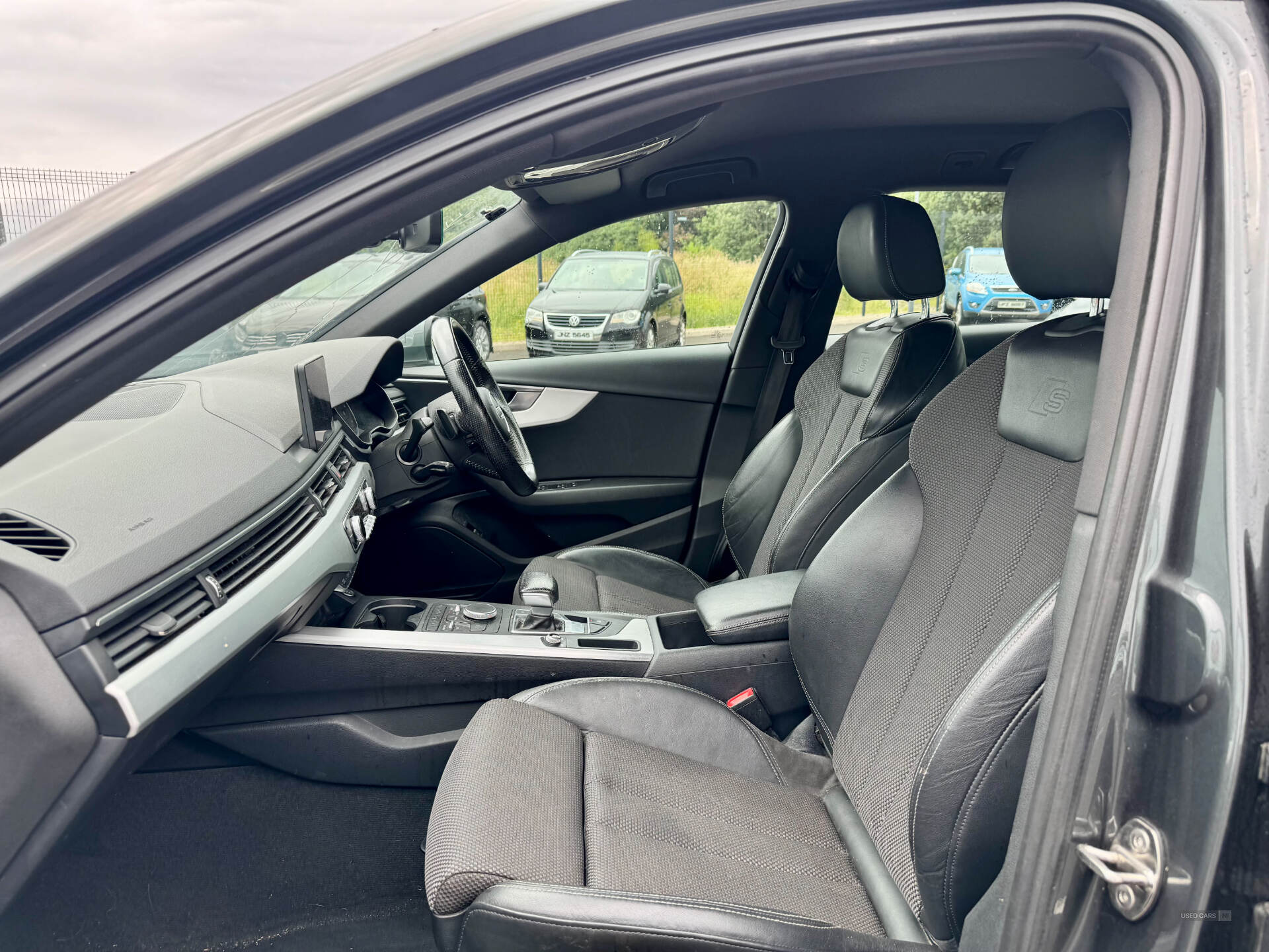 Audi A4 DIESEL AVANT in Derry / Londonderry
