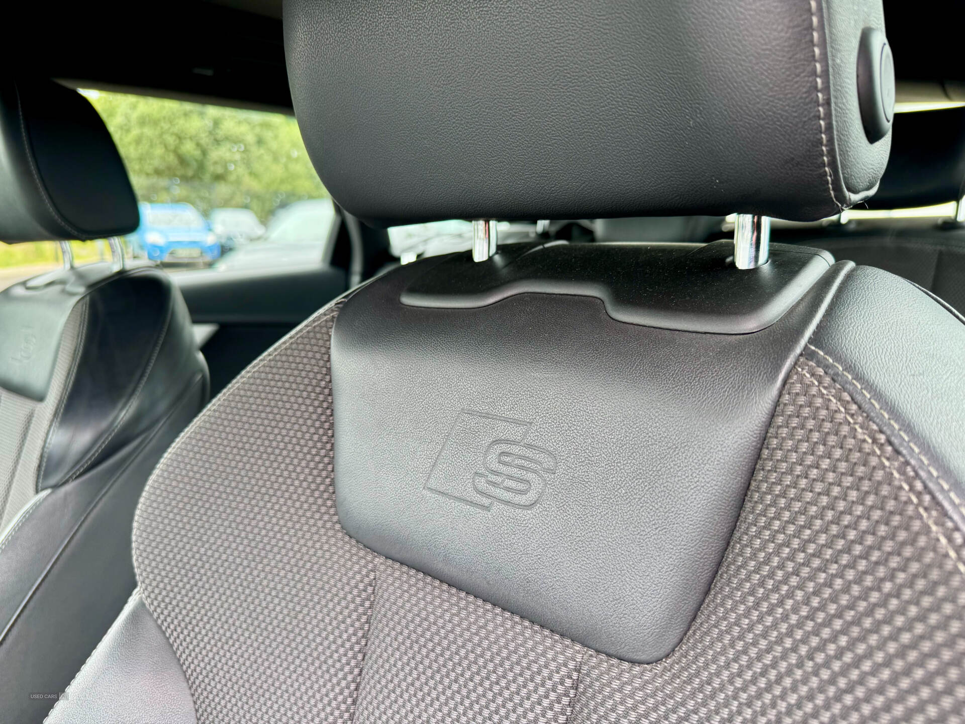 Audi A4 DIESEL AVANT in Derry / Londonderry