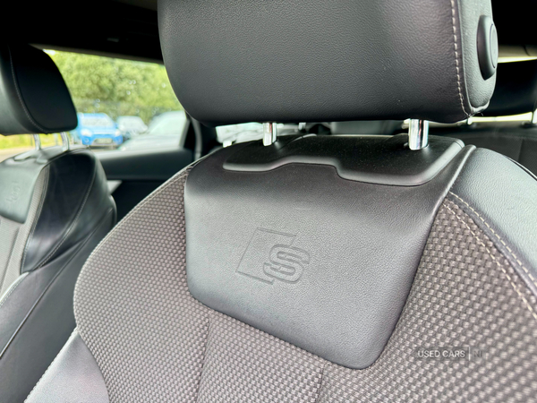Audi A4 DIESEL AVANT in Derry / Londonderry