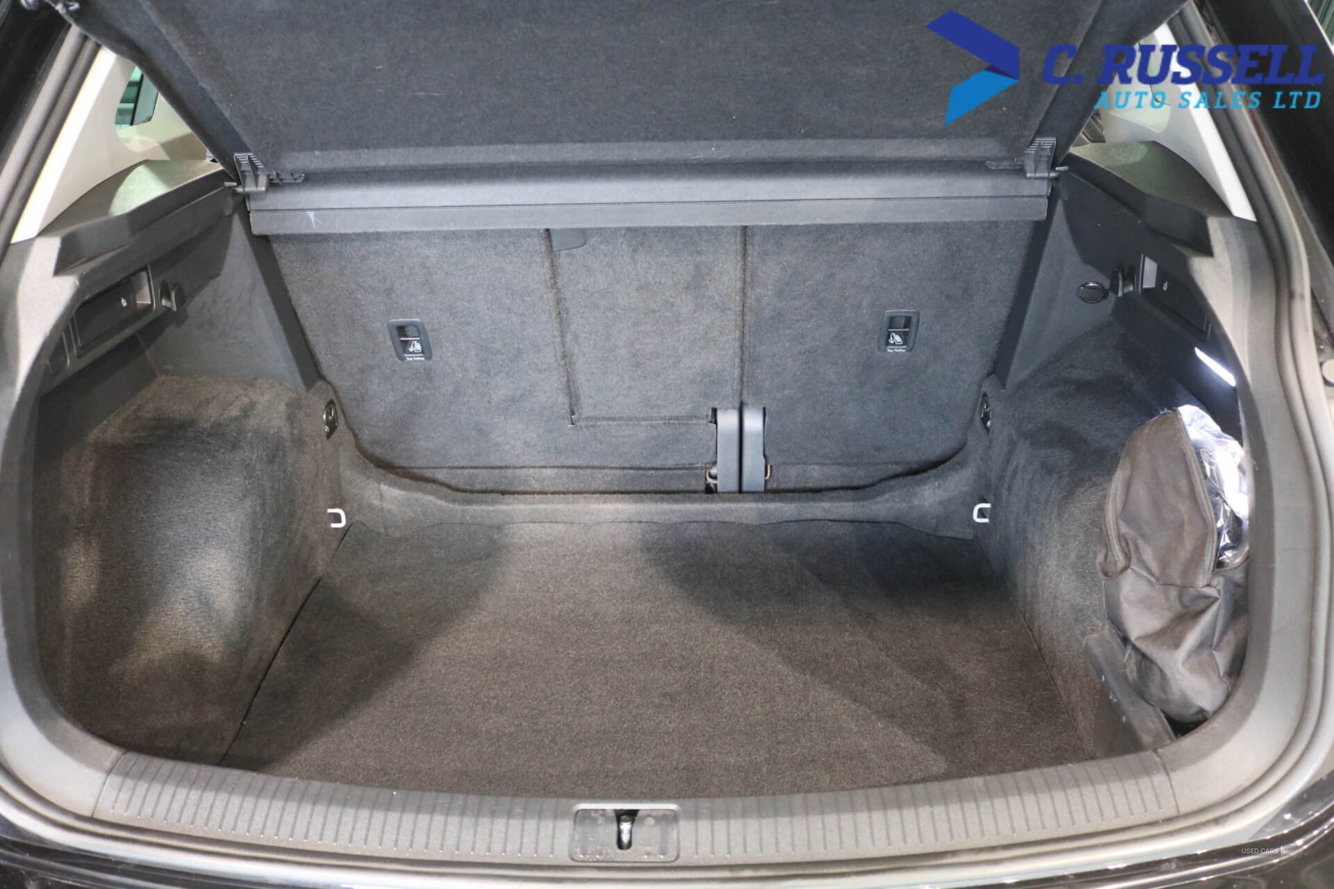 May 2022 Volkswagen Tiguan 2.0 TDI Life 5dr DSG