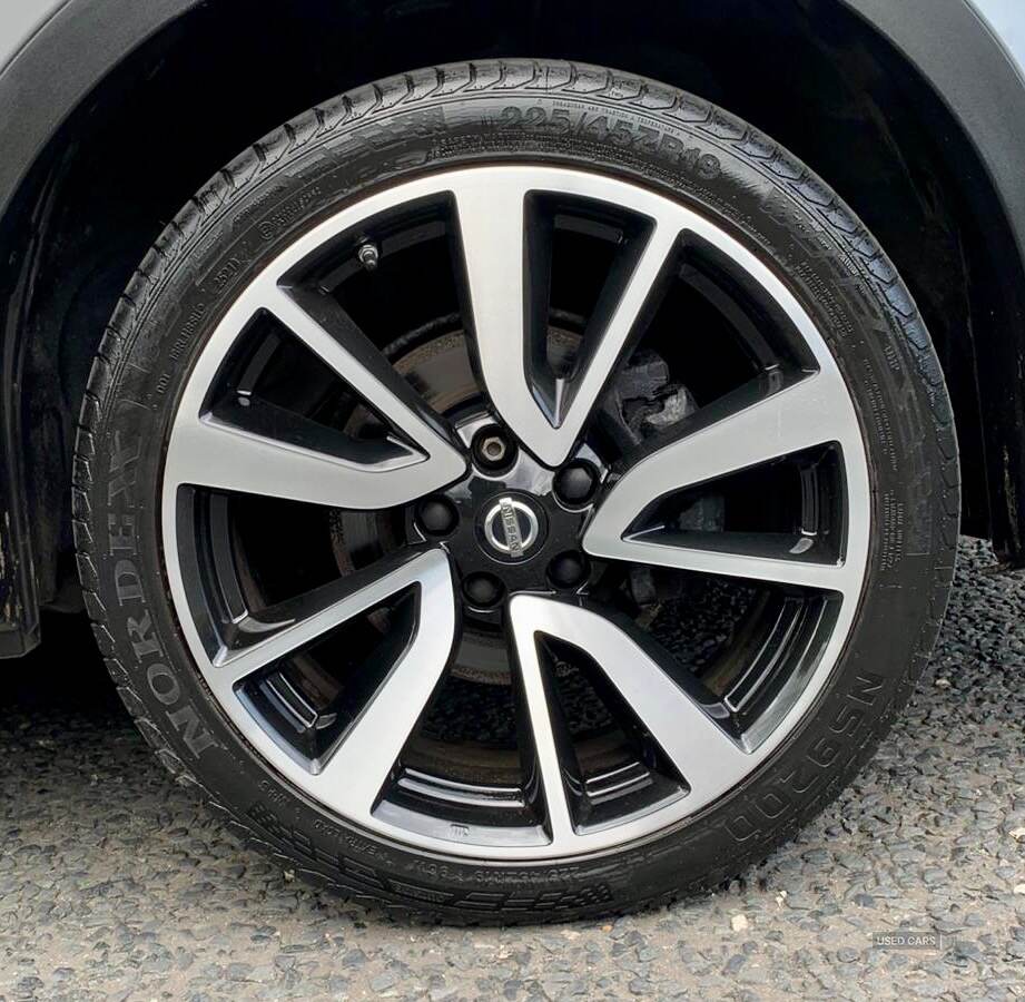 Nissan Qashqai DIESEL HATCHBACK in Tyrone