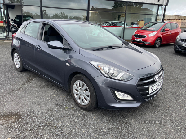 Hyundai i30 HATCHBACK in Armagh