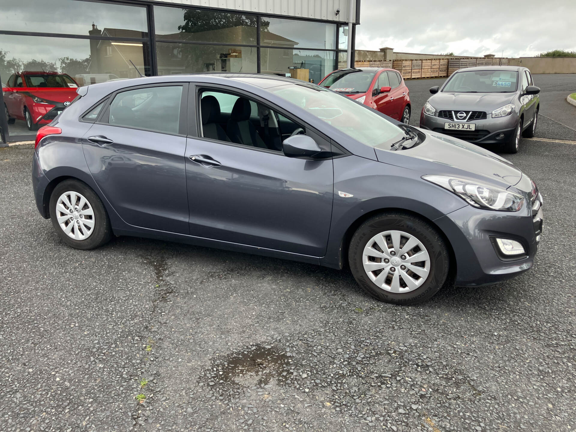 Hyundai i30 HATCHBACK in Armagh