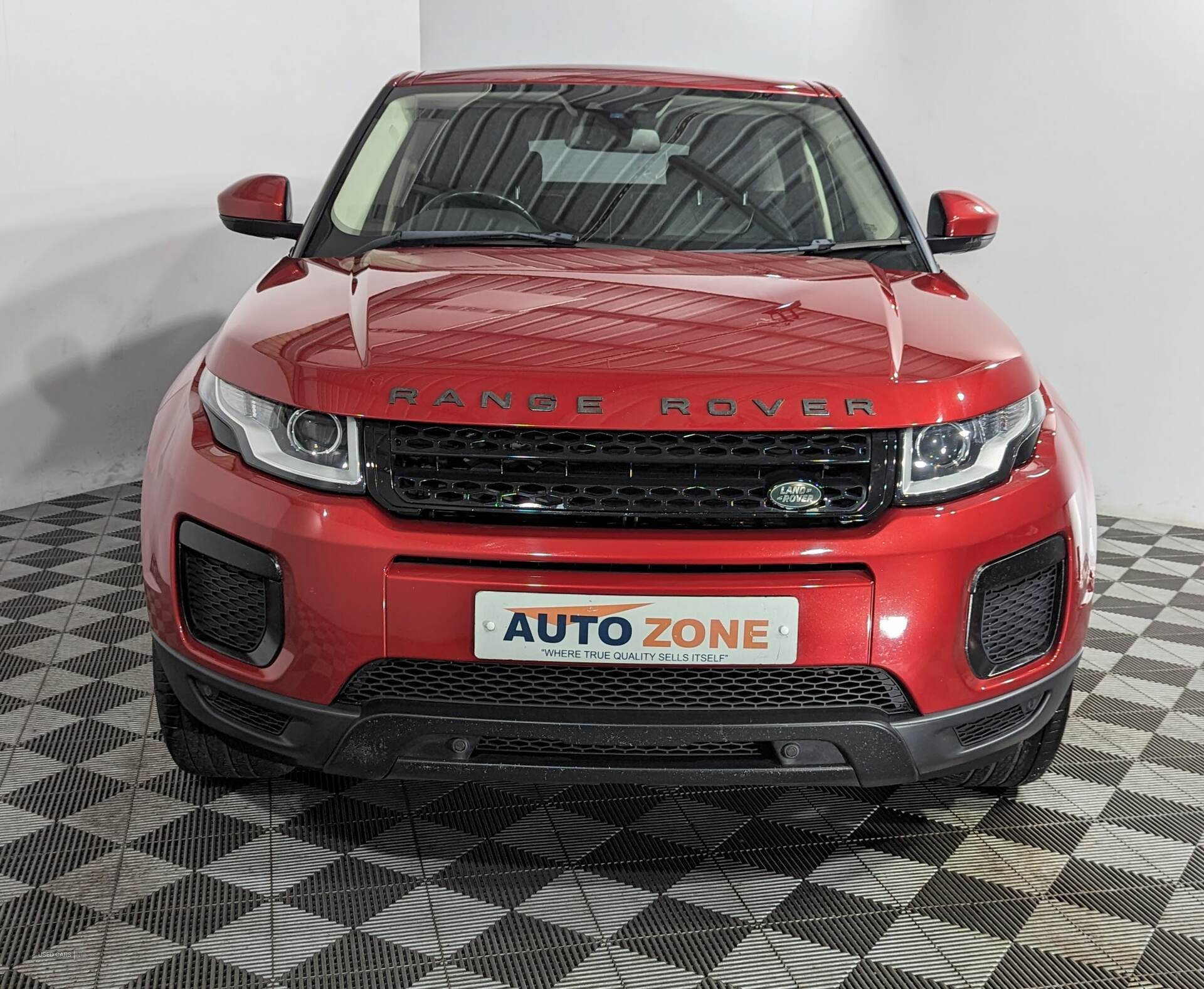 Dec 2015 Land Rover Range Rover Evoque 2.0 eD4 SE 5dr 2WD