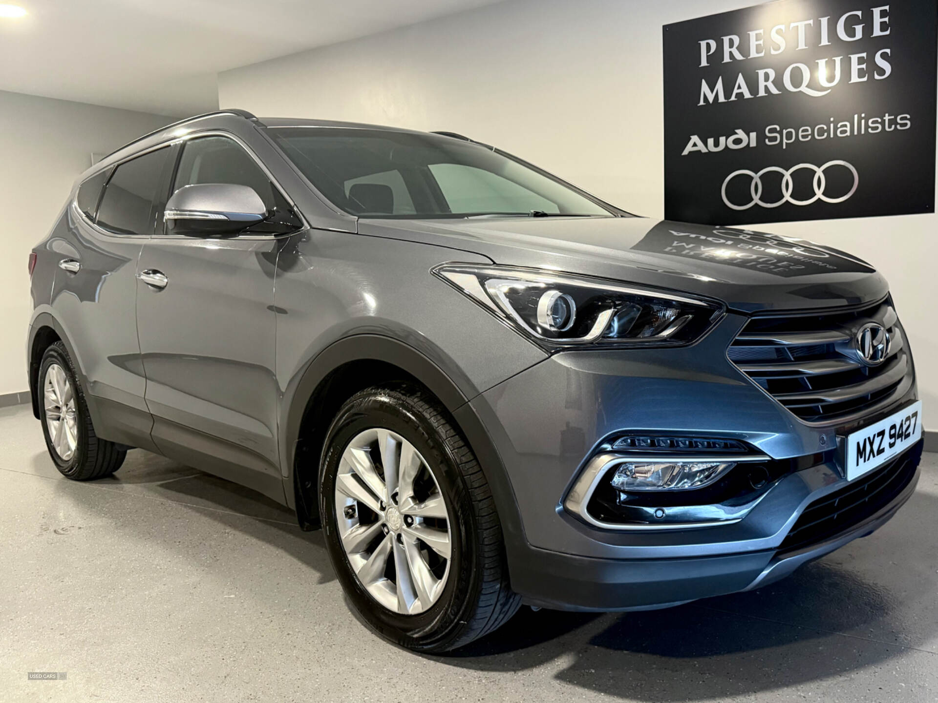 Apr 2017 Hyundai Santa Fe 2.2 CRDi Blue Drive Premium 5dr Auto [7 Seats]