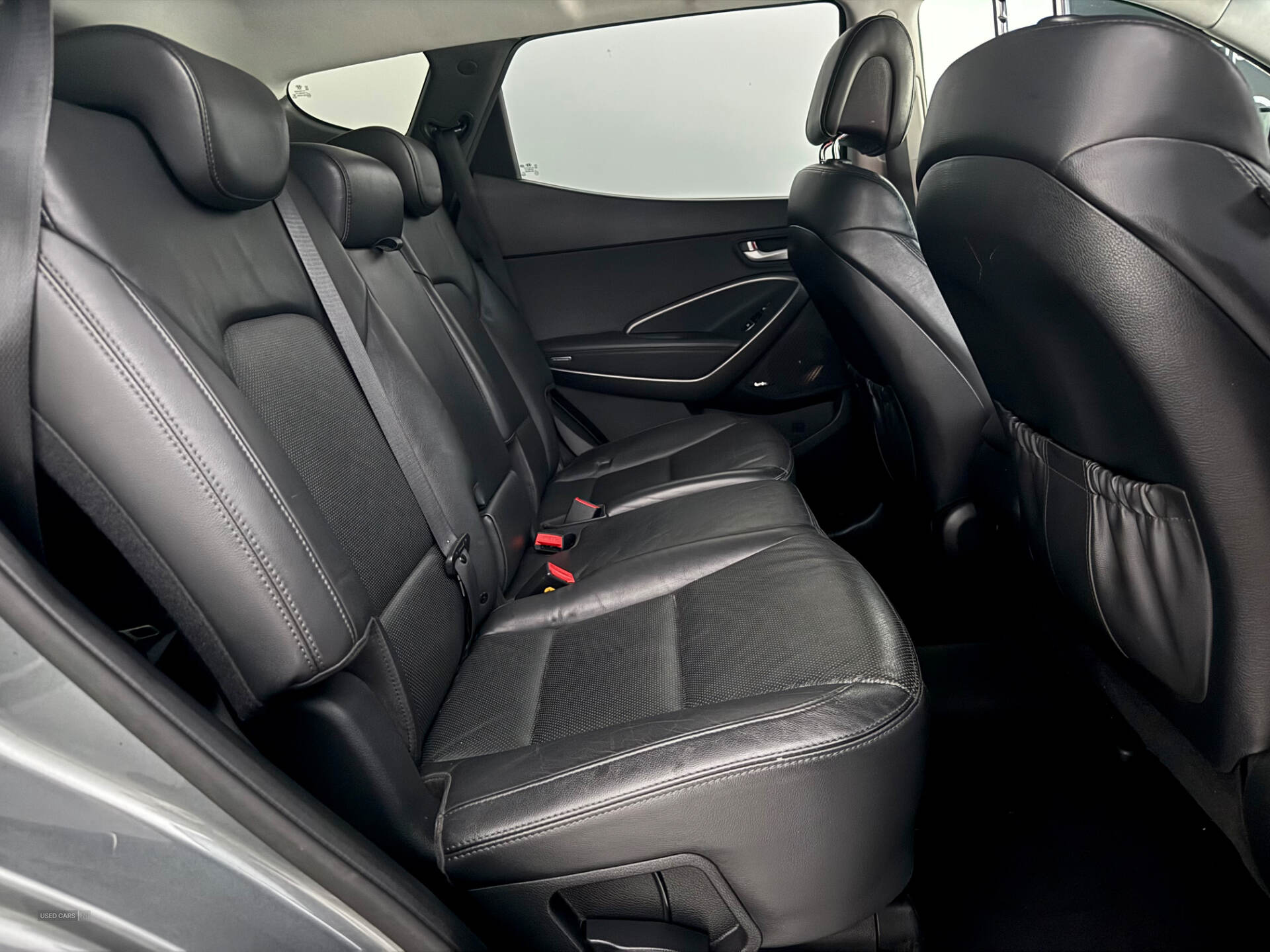 Apr 2017 Hyundai Santa Fe 2.2 CRDi Blue Drive Premium 5dr Auto [7 Seats]