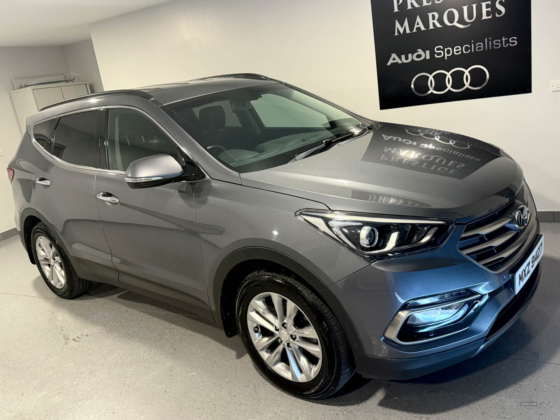 Apr 2017 Hyundai Santa Fe 2.2 CRDi Blue Drive Premium 5dr Auto [7 Seats]
