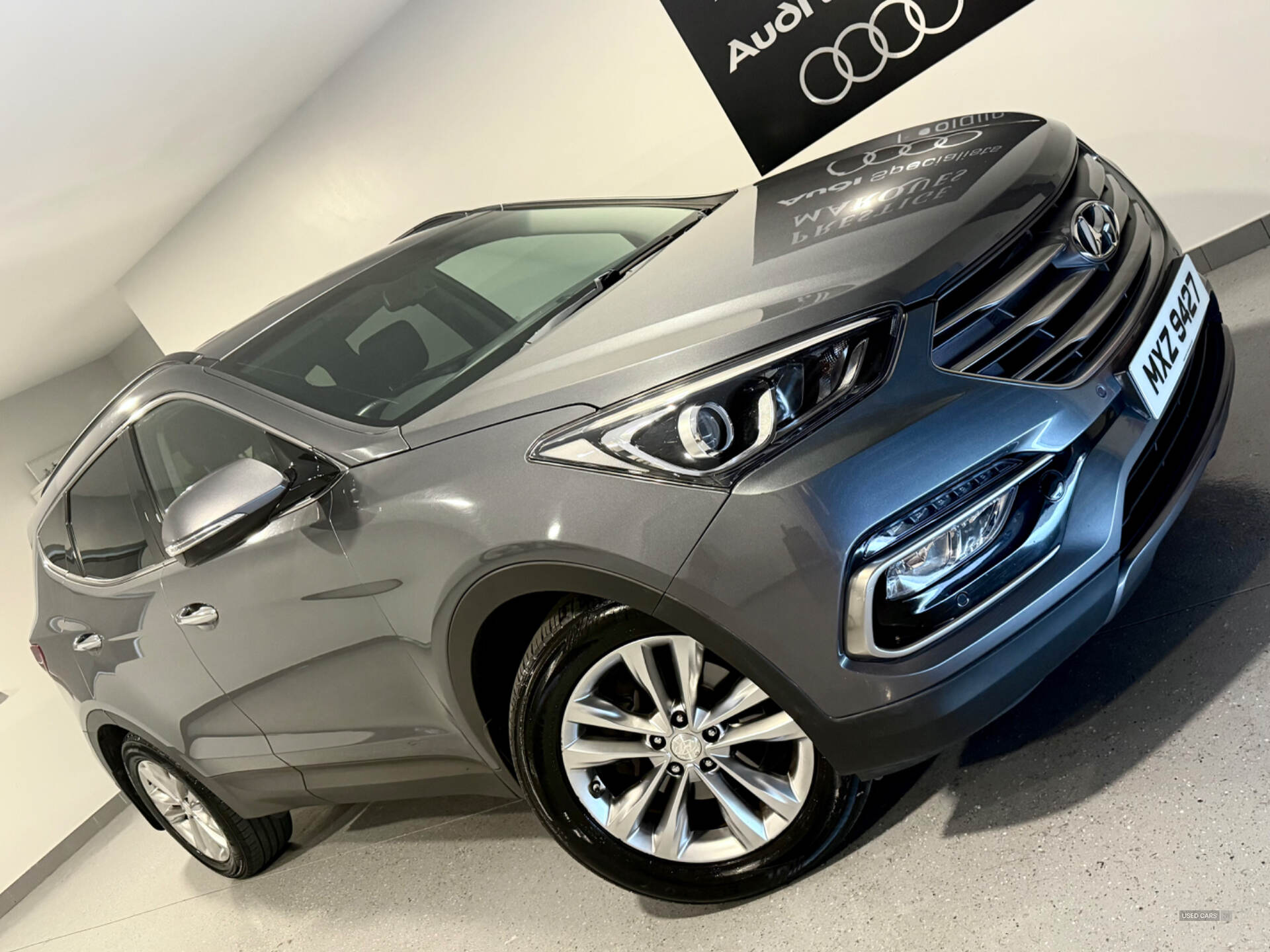 Apr 2017 Hyundai Santa Fe 2.2 CRDi Blue Drive Premium 5dr Auto [7 Seats]