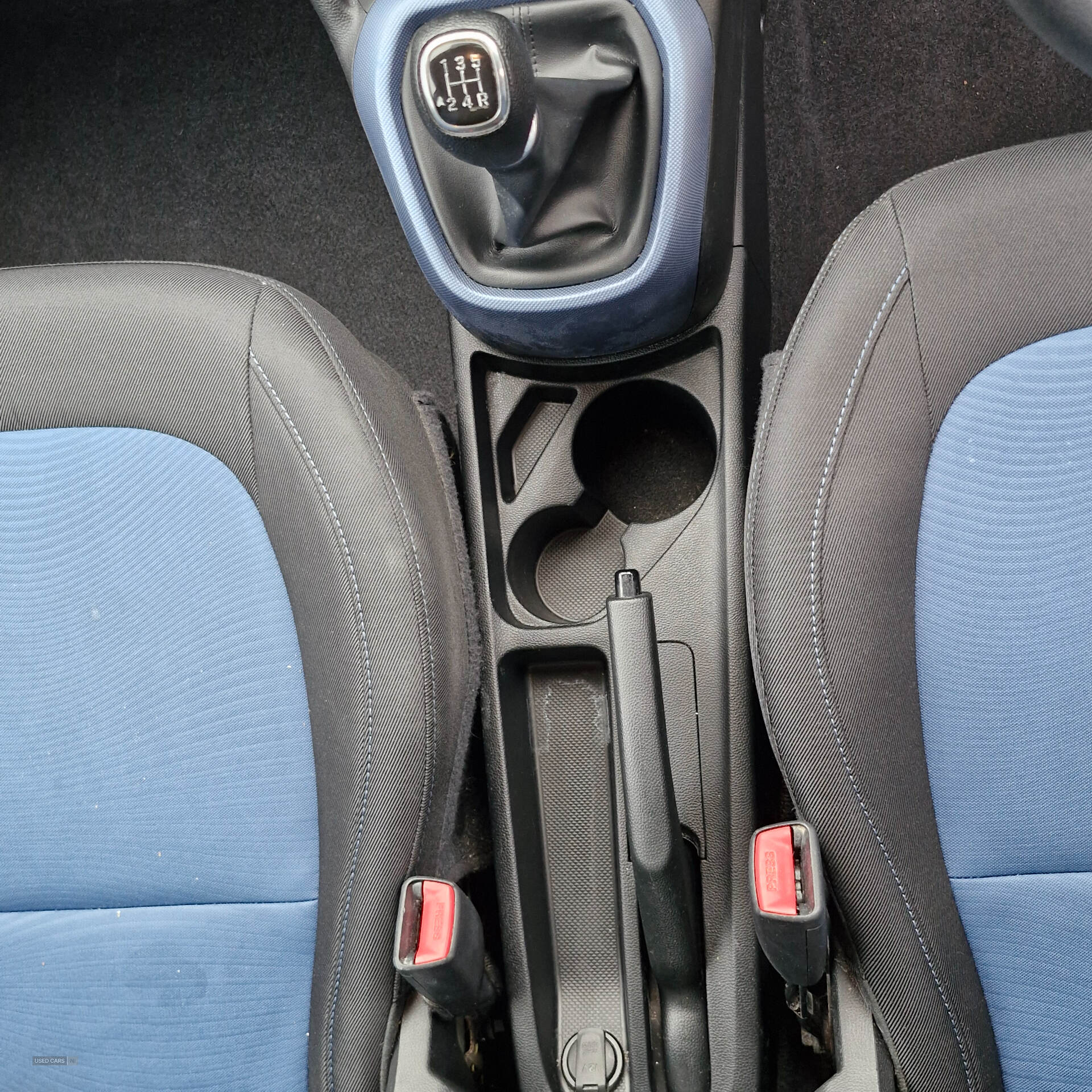 Oct 2015 Hyundai i10 1.0 Blue Drive SE 5dr
