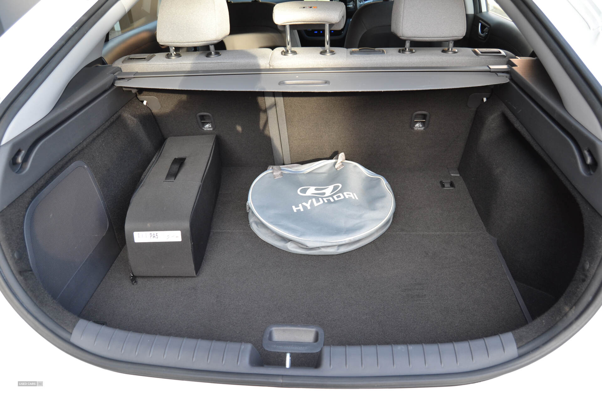 Mar 2022 Hyundai Ioniq 100kW Premium 38kWh 5dr Auto