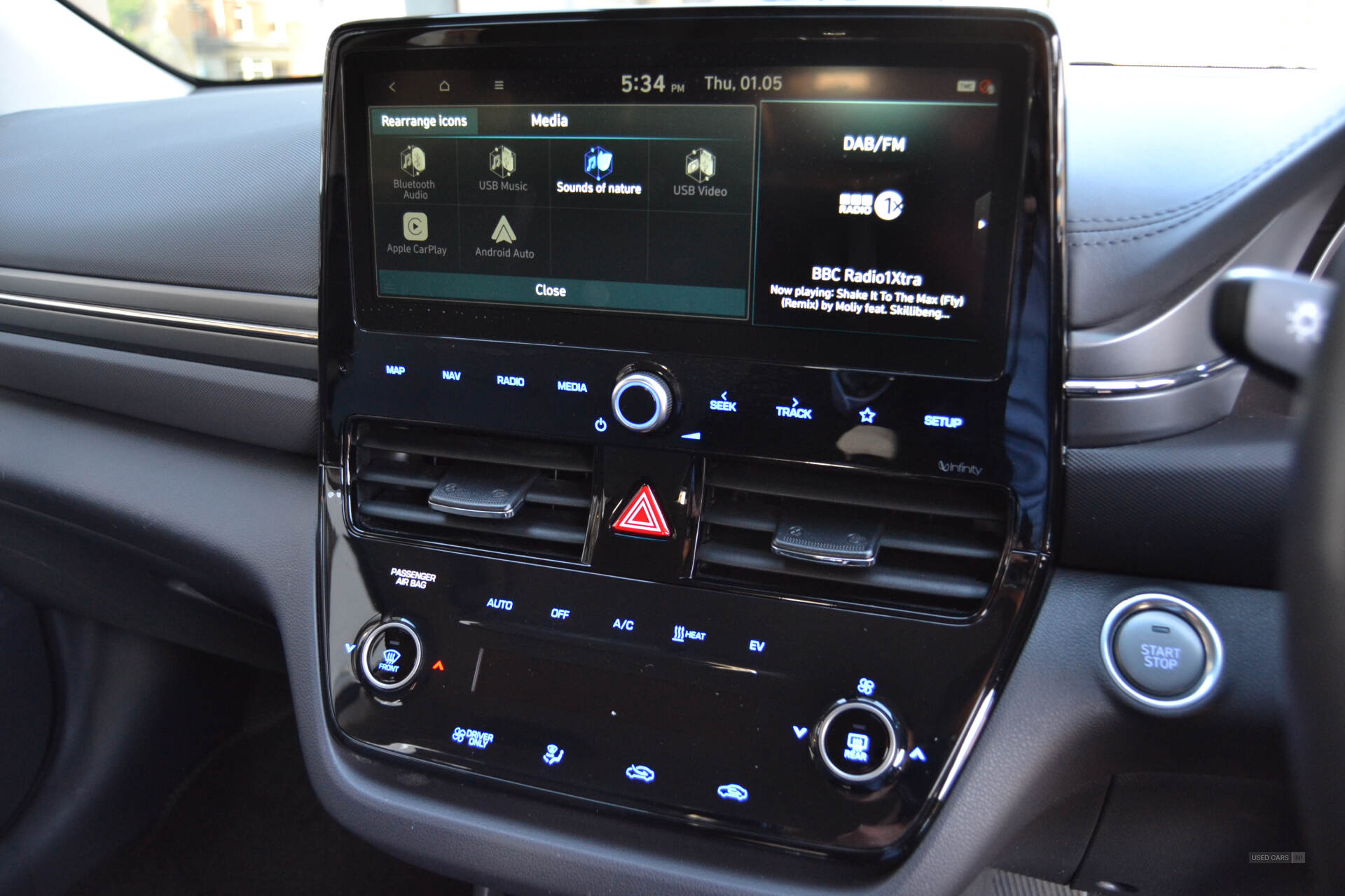 Mar 2022 Hyundai Ioniq 100kW Premium 38kWh 5dr Auto
