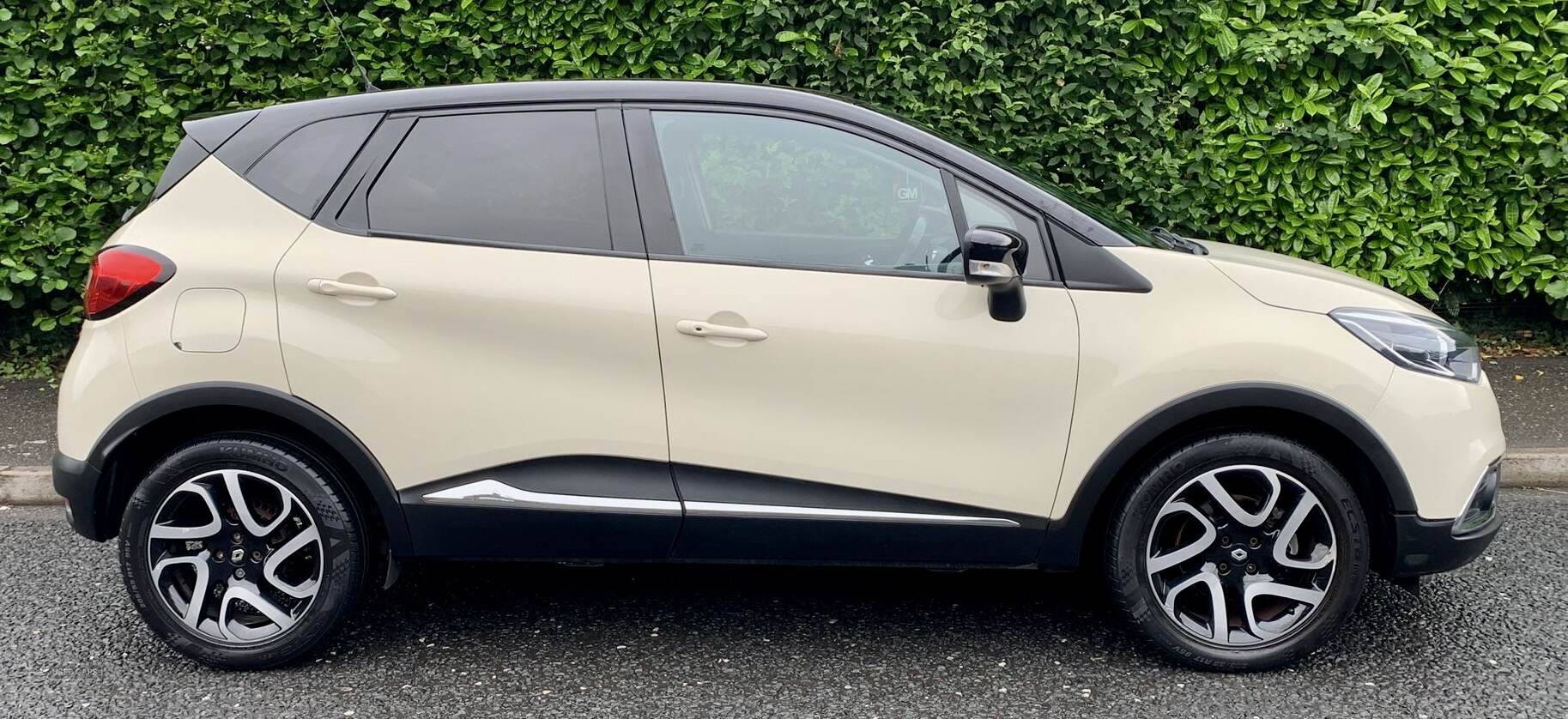 Renault Captur DIESEL HATCHBACK in Tyrone