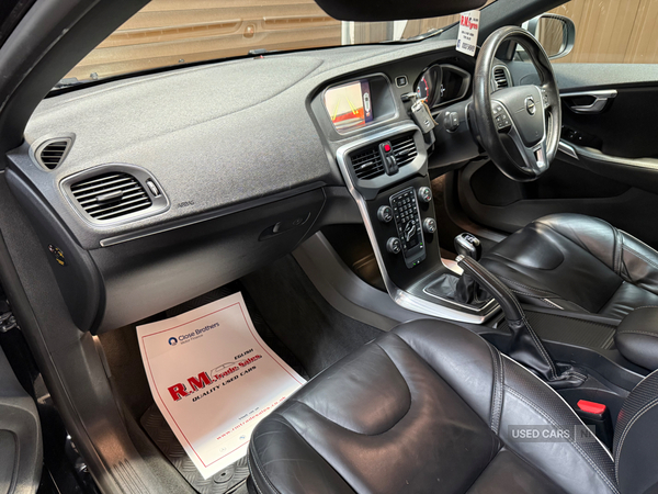 Volvo V40 DIESEL HATCHBACK in Tyrone