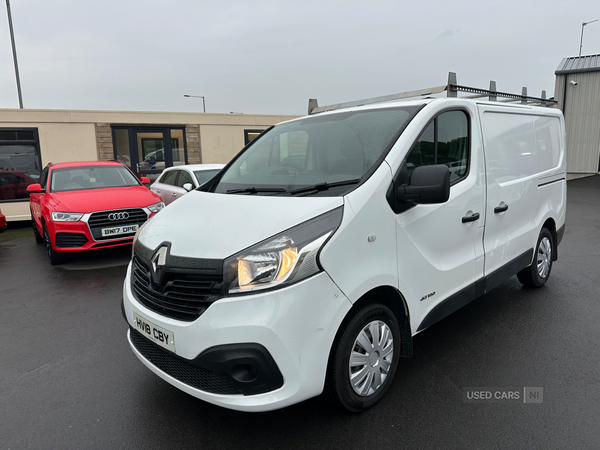 Renault Trafic SWB DIESEL in Down