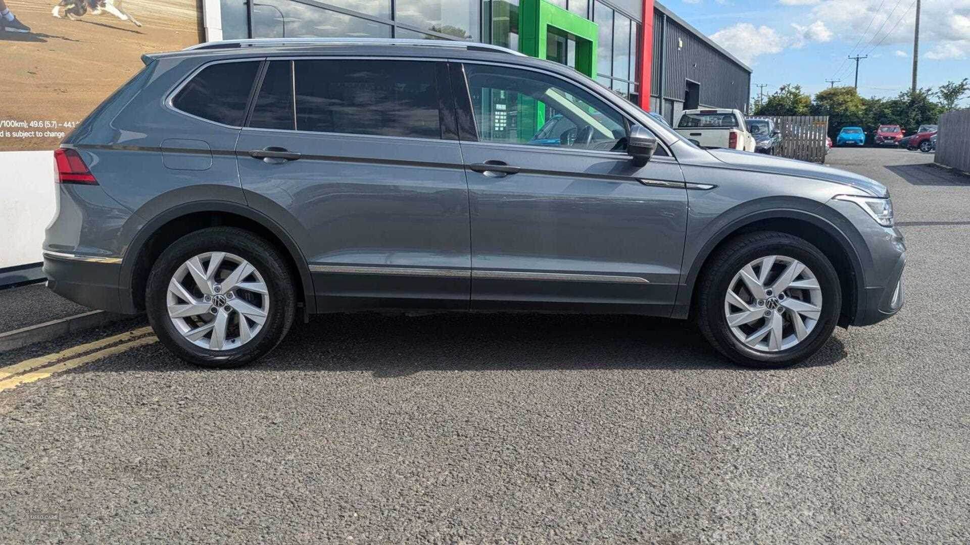 Nov 2021 Volkswagen Tiguan Allspace 2.0 TDI Life 5dr DSG