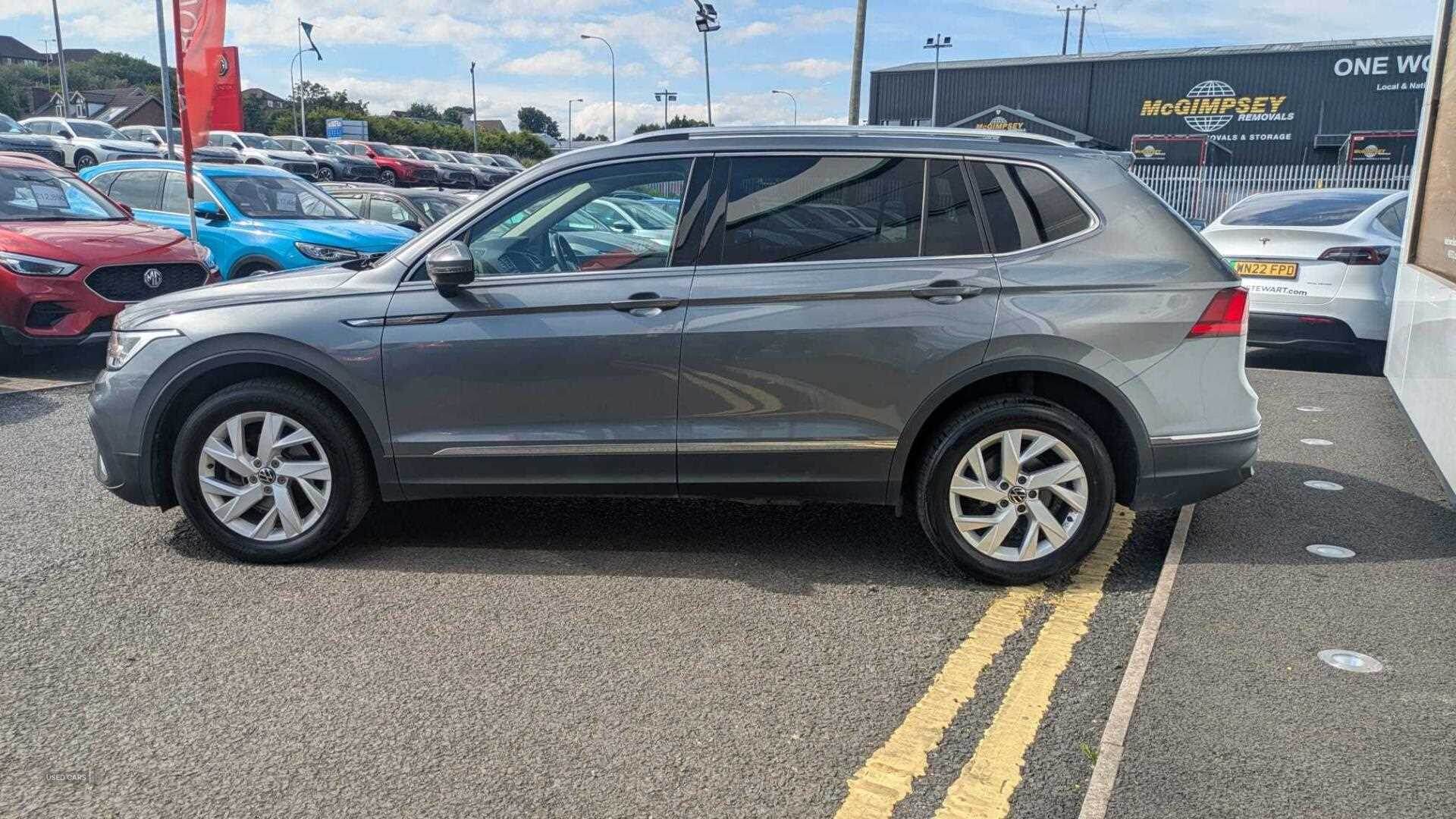 Nov 2021 Volkswagen Tiguan Allspace 2.0 TDI Life 5dr DSG