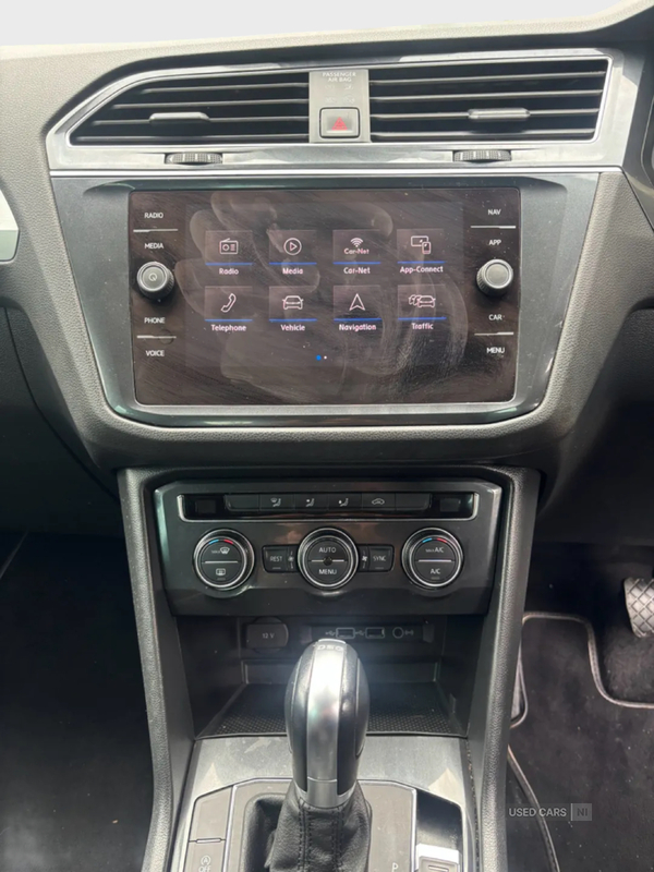 Volkswagen Tiguan DIESEL ESTATE in Down