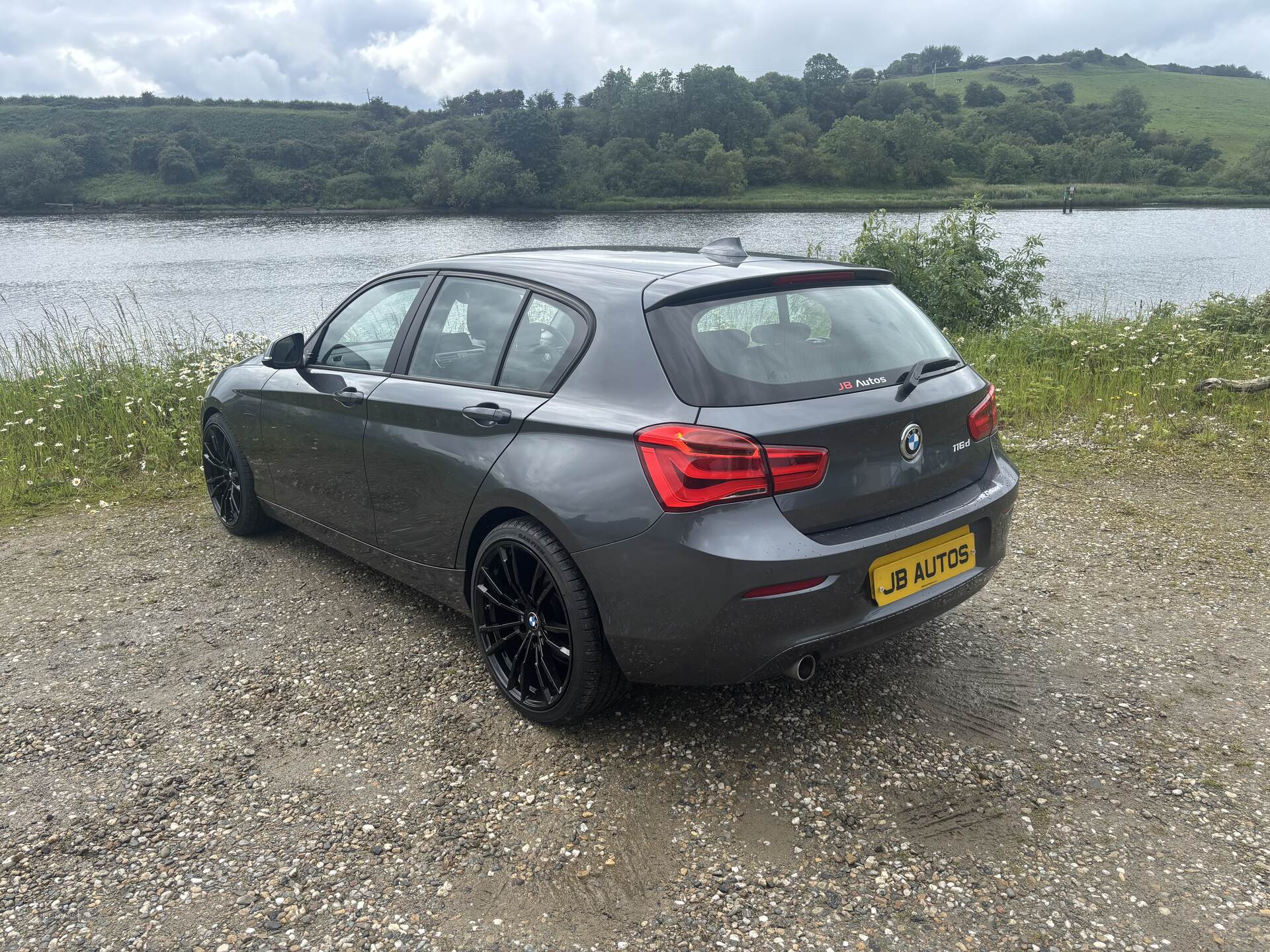 Feb 2016 BMW 1 Series 116d EfficientDynamics Plus 5dr
