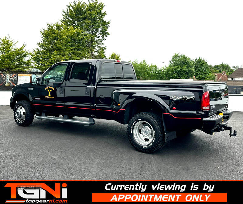Feb 2005 Ford F-350 Super Dry Lariat Dually