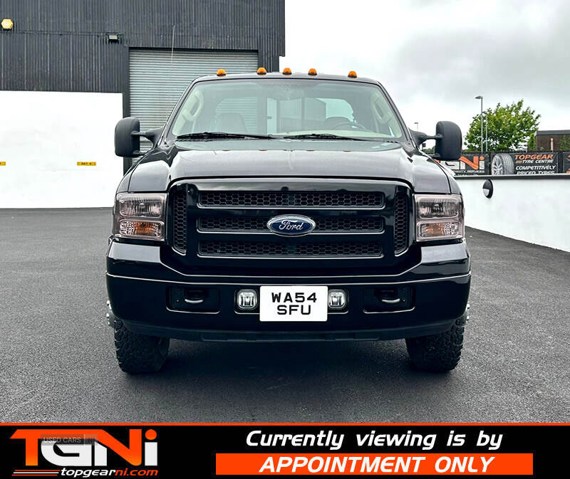 Feb 2005 Ford F-350 Super Dry Lariat Dually