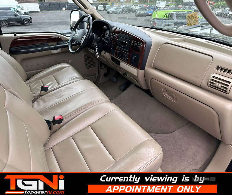 Feb 2005 Ford F-350 Super Dry Lariat Dually