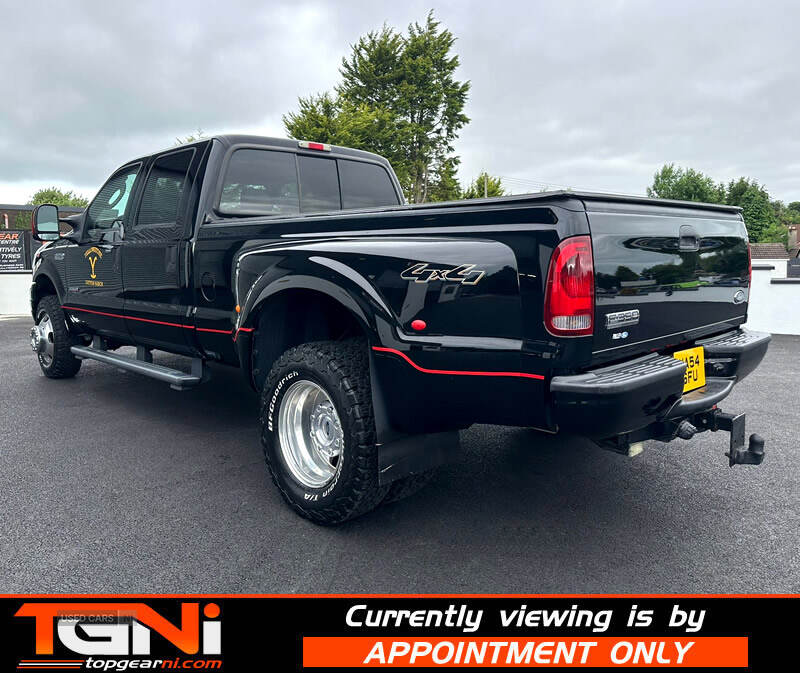 Feb 2005 Ford F-350 Super Dry Lariat Dually
