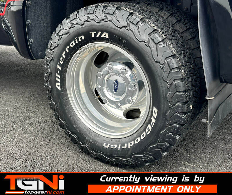 Feb 2005 Ford F-350 Super Dry Lariat Dually
