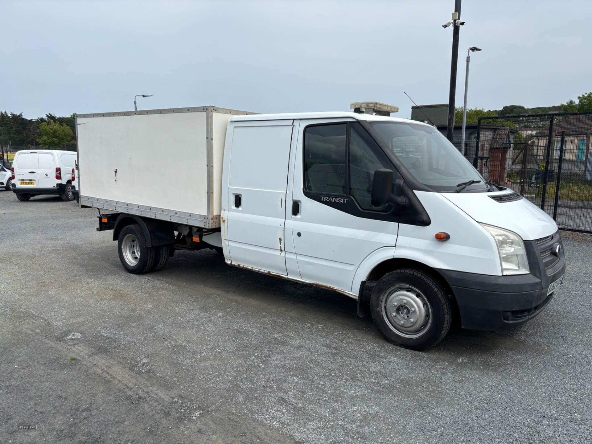 Dec 2012 Ford Transit D/Cab Chassis TDCi 125ps [DRW]