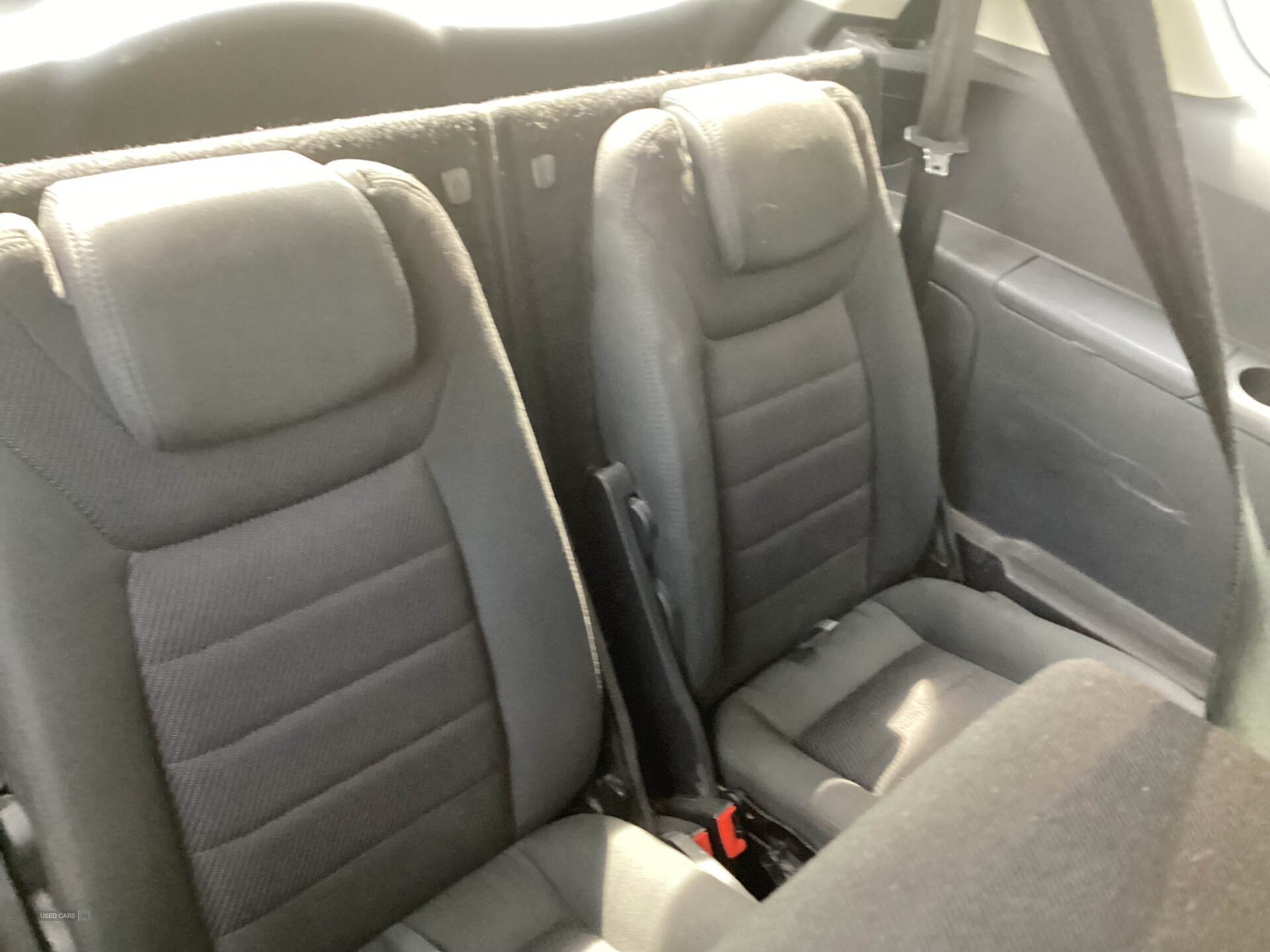Apr 2011 Ford S-Max 2.0 TDCi 140 Titanium 5dr
