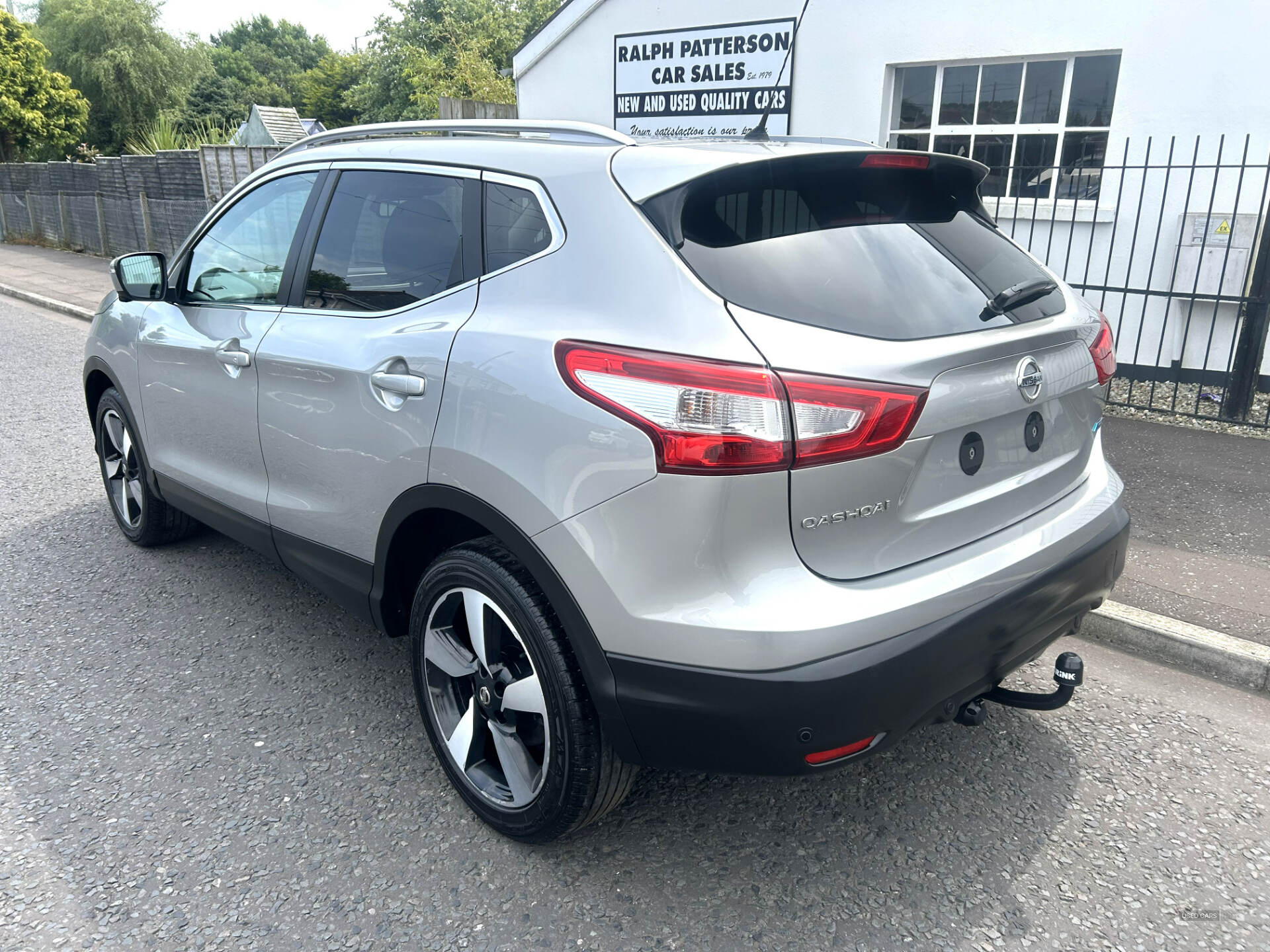 Jan 2015 Nissan Qashqai 1.5 dCi N-Tec+ 5dr
