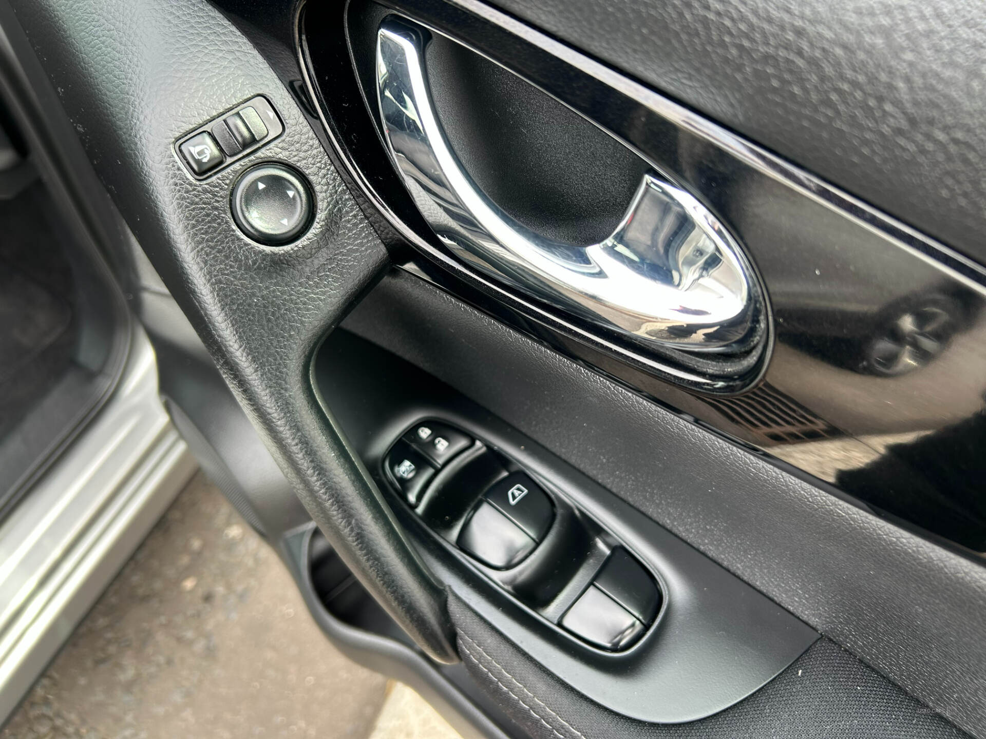 Jan 2015 Nissan Qashqai 1.5 dCi N-Tec+ 5dr